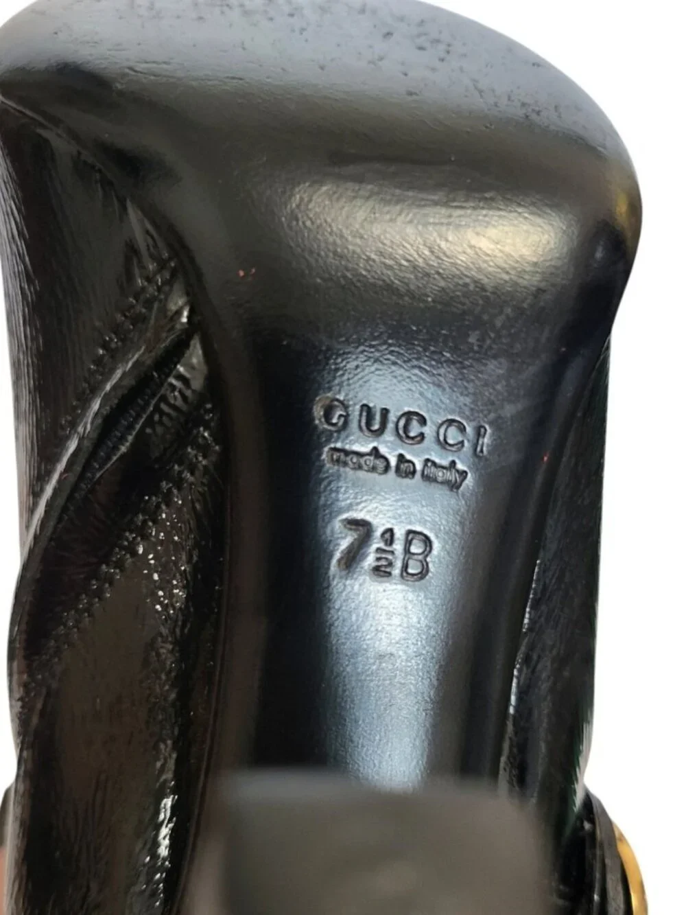 Gucci Hysteria Patent Leather Ankle Booties Crest Logo Heels